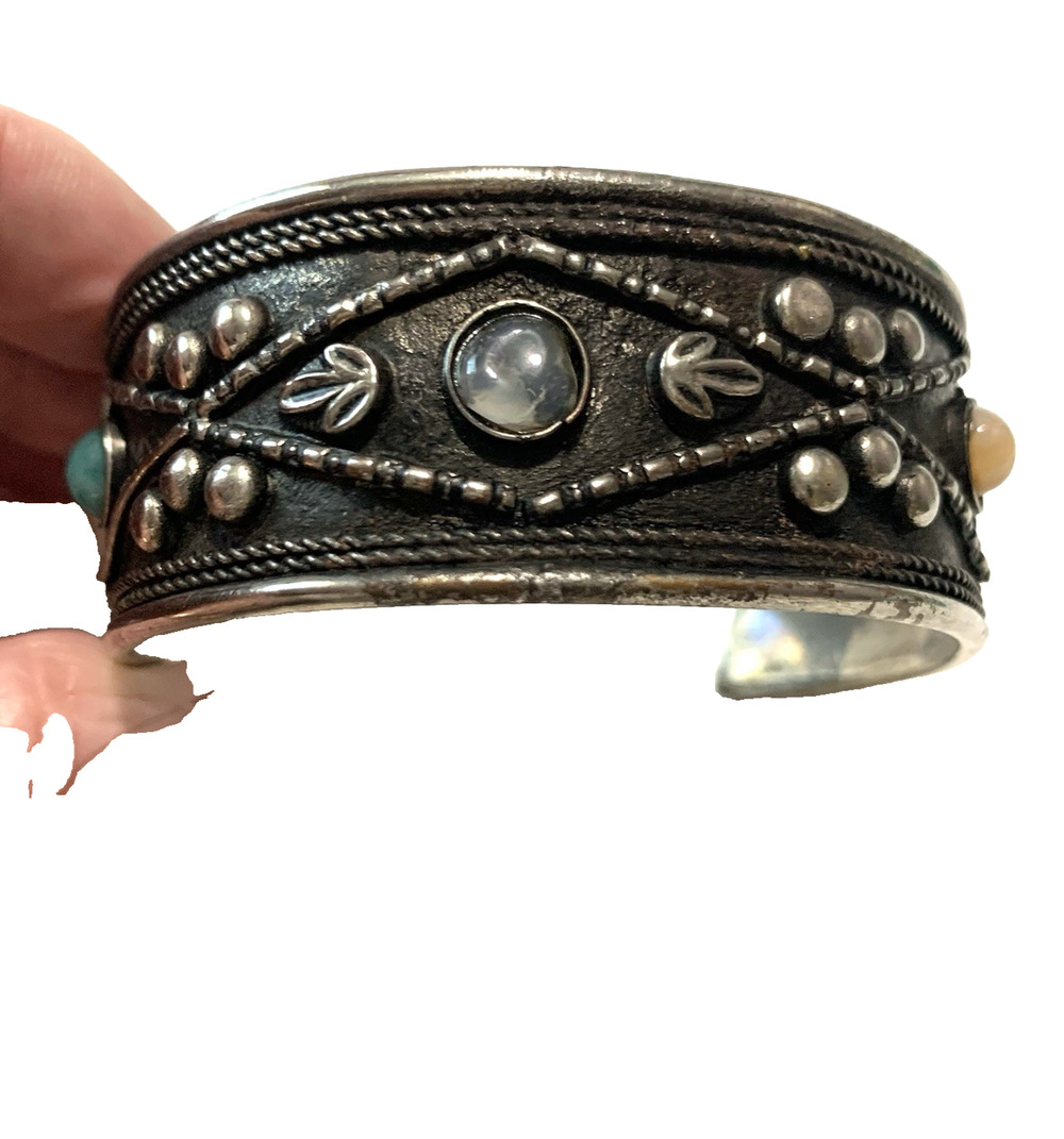 Vtg Southwestern Wide Cuff Bracelet Antiqued Silver Tone Bezel Set Stones 7.25"